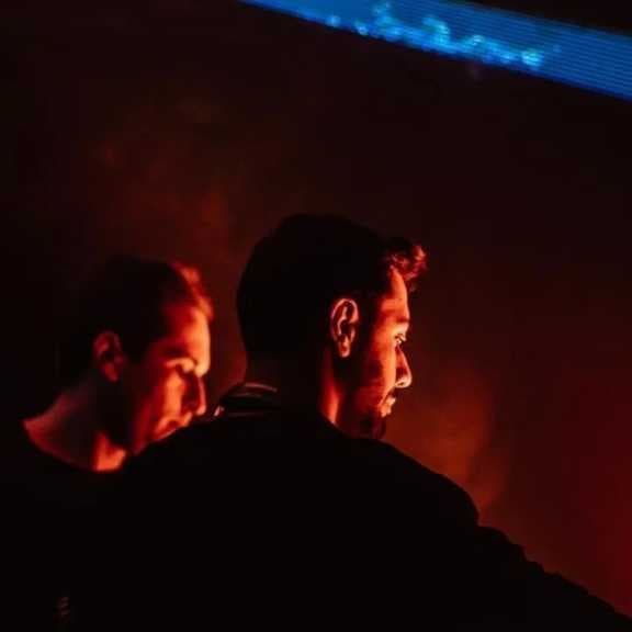 HunterSynth - artiste